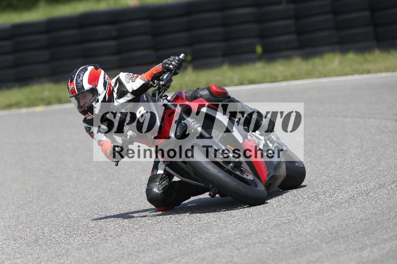 /27 12.06.2025 Ducati Schweiz Trackday Warmup  ADR/gelb-jeaune/8